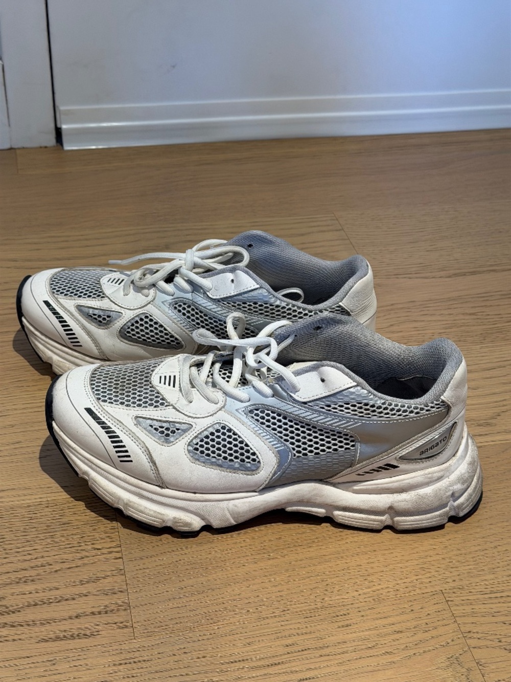Axel Arigato Marathon Runner White/Silver US M 10.5